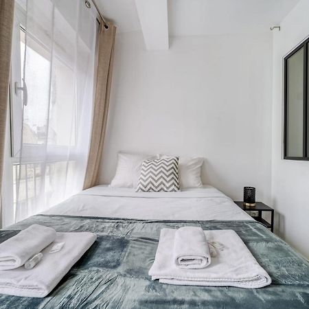 Beautiful Apartement With 2 Bedrooms In Paris Centre Exterior photo